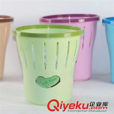 糖果色垃圾桶 为生活注入一抹亮色，轻松收纳，悦享清洁